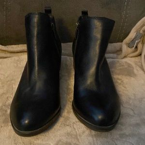 Lucky ankle boots 7.5 black